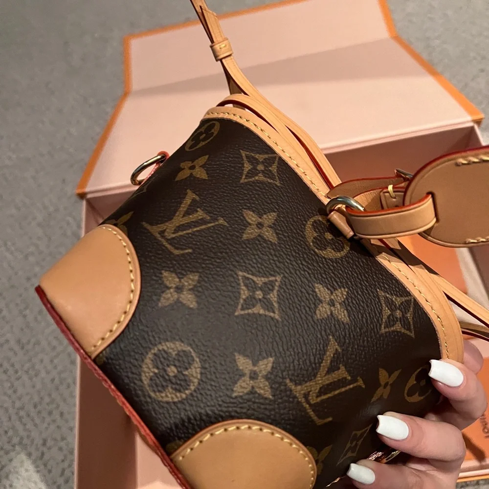BRANDNEW Louis Vuitton Mini Monogram Brown and Tan Bag - Picture 4 of 7